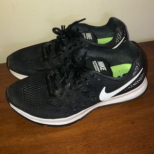 Nike Zoom Pegasus 33 Size 8.5